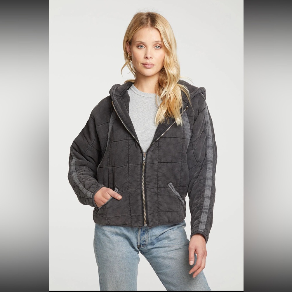 NWT💕Chaser Quilted Heirloom Jacket - S/M